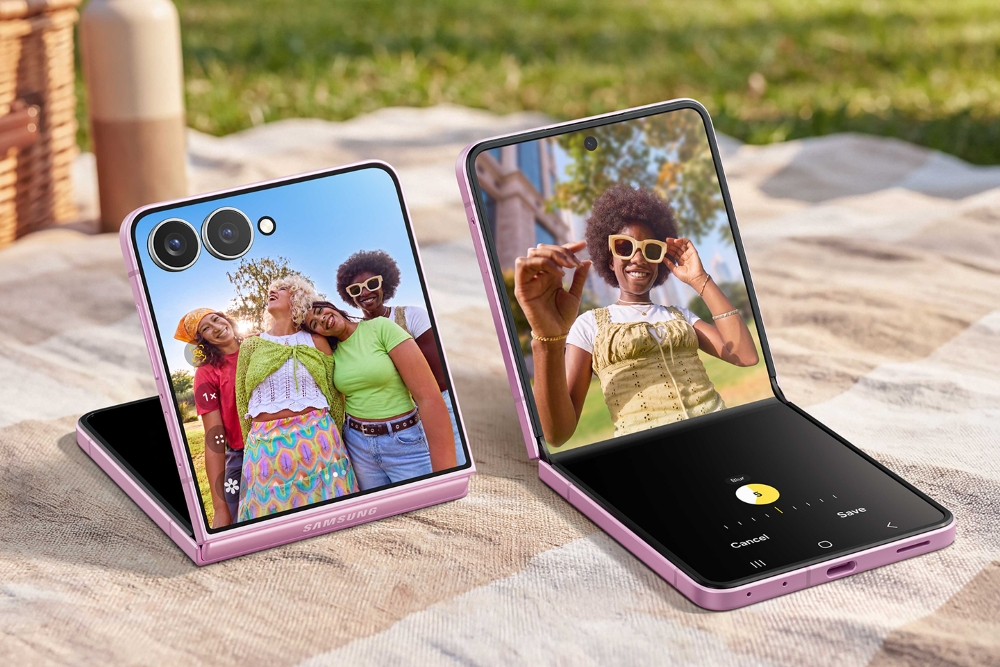 Galaxy Z Flip8 Rózsaszín életkép